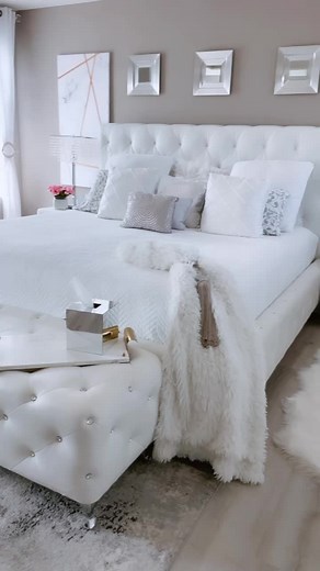 Glamorous White Bedroom Decor Ideas for Your Home