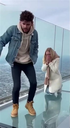 Oh My GOD⚠️ Glass Floor Is BREAKING ❗ People Around Could Get HURT ⚡!@!!!!!