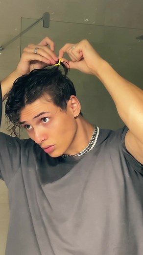 Curly Middle Part Tutorial for Men | Hairstyle Trends