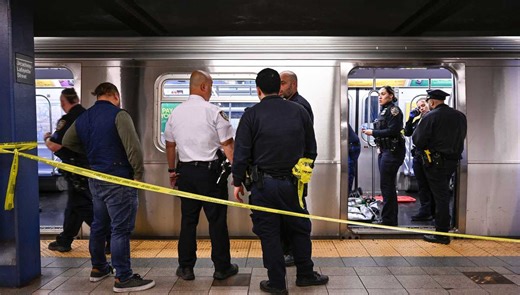 Chokehold killed man restrained by NYC subway passengers