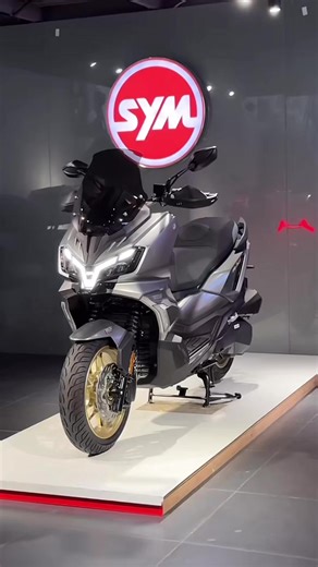 Discover the SYM Husky 300 ADV: Features and Specs