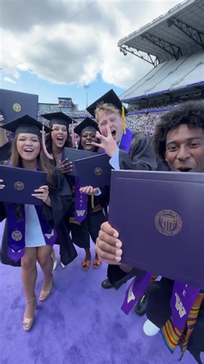 We see you, Husky grads 👀🎓 Young Alumni tickets are the best way for recent Washington grads to pack Husky Stadium for Washington Football season! 🎟️ https://gohski.es/YoungAlumni | Washington Athletics
