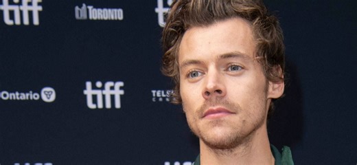 Harry Styles Jokes About Queer-Baiting Accusations During ‘SNL’ Opening Monologue
