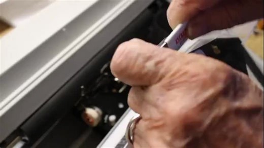 Be sure to remove the shipping tab, before replacing the SC-888 ribbon in your Brother typewriter. Need help? Call 1-800-816-6855, and speak to one of our helpful staff.