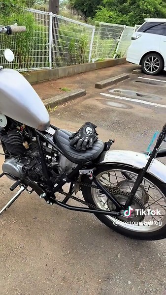 My SR セッティングが出てないお #SR400 #国産アメリカン #srchopper #ハードテール #リジット