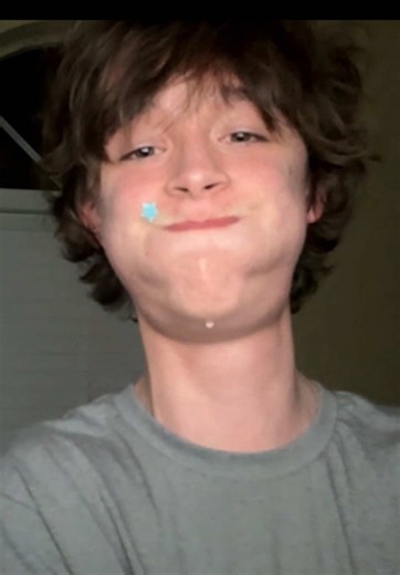 He kinda failed the challenge #Filmora, #Filmoraapp, #Filmorabusiness, #Filmoraai