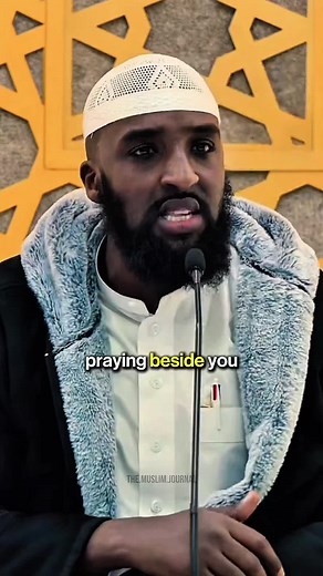 How to Concentrate During Prayer | Islamic Tips