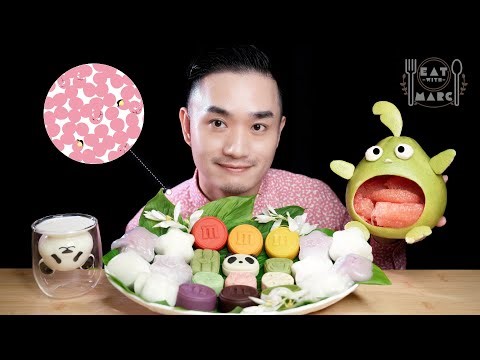 ASMR MUKBANG | MOONCAKE PARTY | EXEGGCUTE POKÉMON SHIRT