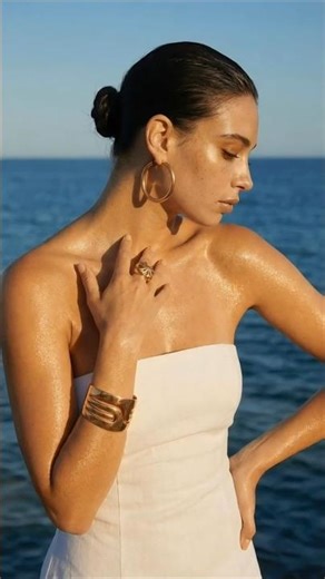 AI Fashion Visuals | Luxury Gold Jewelry Ad