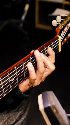 5K views · 2.2K reactions | Left hand version! KristoferDahl.com  #fusionguitar #hybridpicking #legato | GMC Guitar Lessons | Facebook