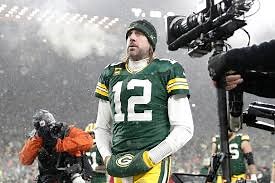 Aaron Rodgers: Is still engaged| Is married| Retire| Fiance - sportsjone