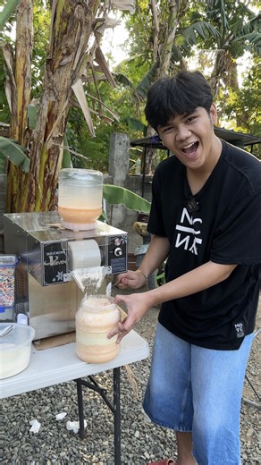 1.9M views · 23K reactions | SOBRANG INIT GAWA TAYO NG MALAKING ICE SCRAMBLE(BONGGA NG TOPPINGS!!) | Alexis Vines | Facebook