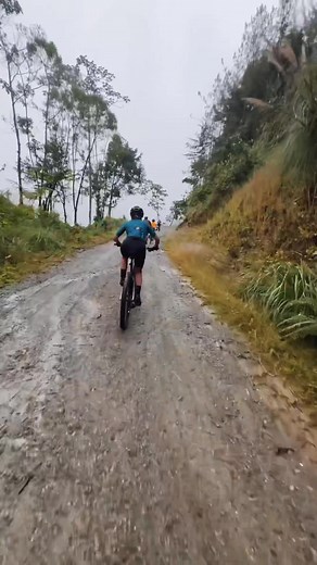 🚴‍♂️🔥 #mountainbike #power #rider #cute #sexy #girls #mountainbikegirl