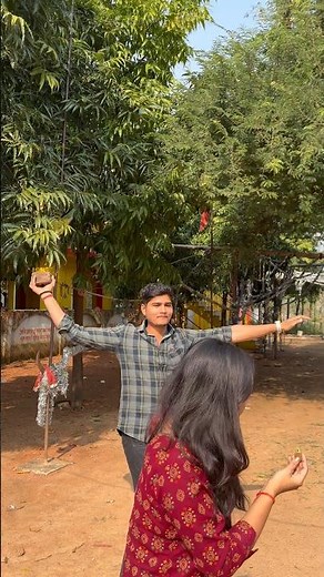 Didi ke liye imli tod raha hu guys 😜 #entertainment #funny