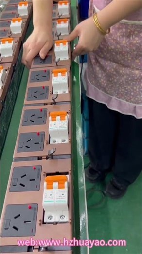 PDU manufacturing use in data center solutions.