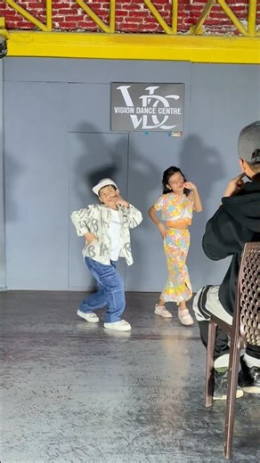 #dance #dancerlife #shortsviral #bolleywoodsong #dancetrend #viral #dancecover #dancecraze