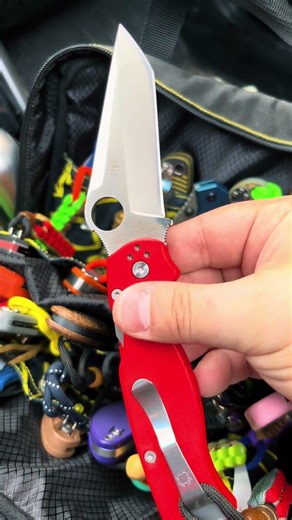 spyderco paramilitary 2 tanto #edc #edcorganizer #tacticaledc #spydercoknives