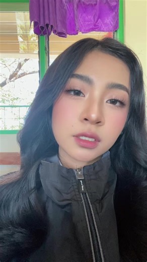Make up: soft girl Thirst Trap lip sync: young stunna