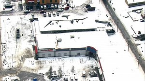 118K views · 666 reactions | TAKE A LOOK! A roof collapses at Autozone in Everett, WA under the weight of snow. | KIMA Action News | Facebook