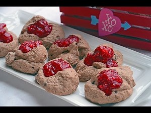 Reel Flavor - Chocolate Meringue Cookies with Raspberry Sauce
