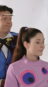 Petit secret: les exercices de chant, c’est aussi du yoga déguisé. 🙃 À essayer avec vos minis! Regardez ce bel épisode musical ici ✨ https://video.telequebec.tv/player/40773/stream?assetType=episodes #telequebec #passepartout #clubparents | Club Parents