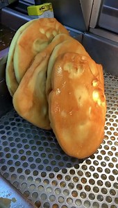 Fried Elephant Ears! 😋🍞 | Foody Fetish