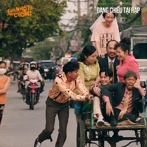 7.8K reactions · 47 shares | 3 đứa em nói vui: "Phim Con Nhót Mót Chồng" chỉ là bước đệm để tụi em debut MV... ủa em ... Mọi người ủng hộ 3 đứa em debut với MV "Con Nhót Mót Chồng" nha kaka | Thu Trang | Facebook