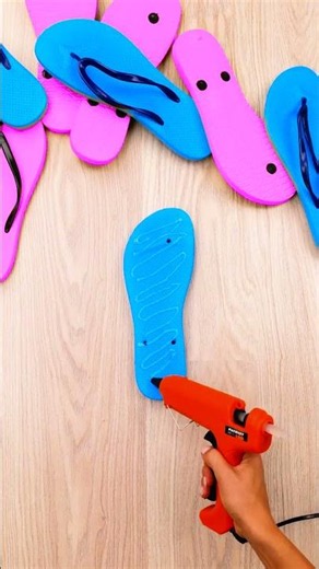 Oh no! A spider in the house? 😱 Fun tips for dealing with it