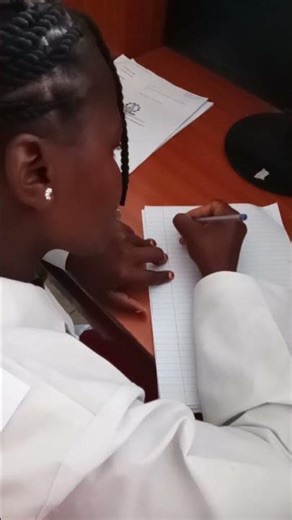 drawing flow of electric charge