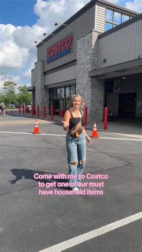 Forever a Swiffer lover 💚🫶🏼 Get the Heavy Duty dry & wet refills for $4 off now through June 9th Wholesale #lifestyle #Ad #mom #momlife #fyp #preppy #cleantok #swifferpartner #momsoftiktok | Chas & Ell