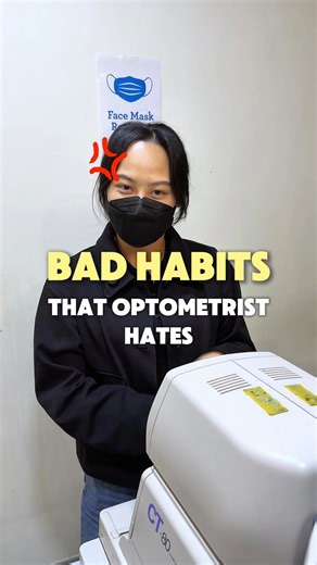 Stop these common bad habits that your optometrist hates!😣 These common habits can have a detrimental impact on your eye health. ❌ Rubbing your eyes excessively This can irritate your eyes, leading to redness, dryness, and even corneal abrasions. ❌ Sharing eye makeup Eye makeup can harbor bacteria that can cause infections, such as conjunctivitis. Sharing makeup increases the risk of spreading these infections. ❌ Handling contact lenses with unwashed hands Dirty hands can transfer germs to your