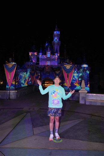 a magical early morning run/walking the Sorcerer Mickey 10k at Disneyland- here are my 10 favorite moments . #disneyland #rundisney #sorcerermickey #disneycreators #disneyparks @Disney Parks