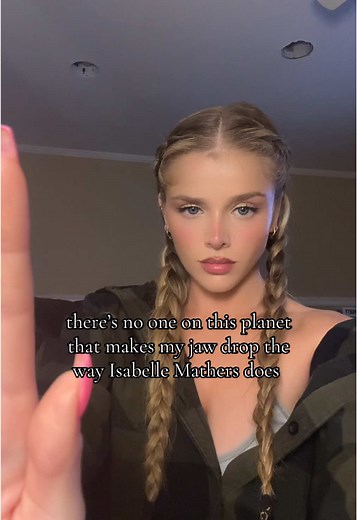 Isabelle Mathers: A Unique Human Experience