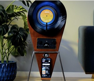 67K views · 162 reactions | Transformation of vintage vinyl into a wireless retro Future Boombox 朗 | 5-Minute Crafts Like | Facebook