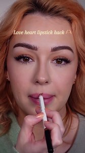 Love heart lipstick hack 👀🫶🏼 #makeuphacks #beautyhacks #lipstick #makeup | sydneypurl
