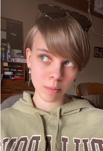 #shorthairgirl #18