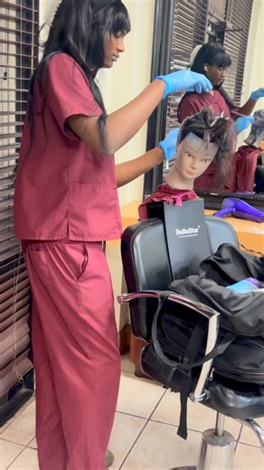 Let’s understand the basics first before you ask for lighting techniques 類藍MY LIFE #cosmetologyteacher #cosmetology student✂️ #browardhairstylist #atlhairstylist #beauty #miamihairstylist #hair | Starhairextraordinaire | Facebook