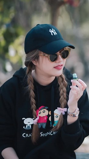 Freen Sarocha and Becky Armstrong English Conversations