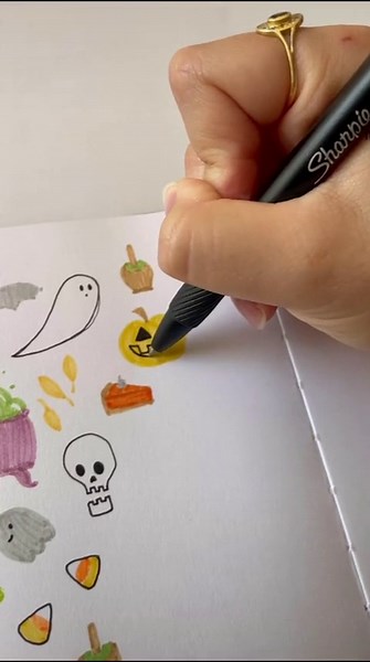Easy Jack O' Lantern Drawing Tutorial for Fall Decor