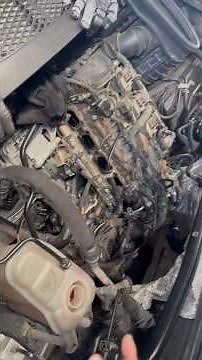 Porsche Macan Water pump and Thermostat Replacement, Engine overheating, Coolant leakage