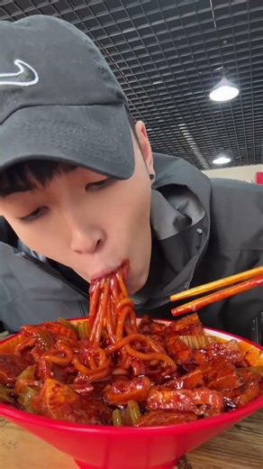 Spicy red hot noodles | mukbang asmr eating #food #mukbang