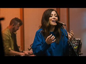 No Fear // Kari Jobe // Worship Together Session
