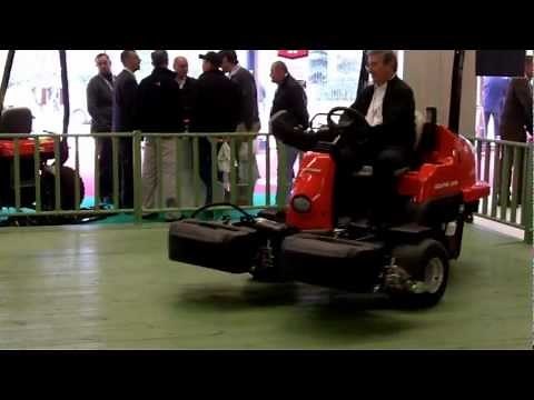 RANSOMES JACOBSEN FRANCE : Tondeuse de greens autoportée électrique Eclipse® 322 Jacobsen® !