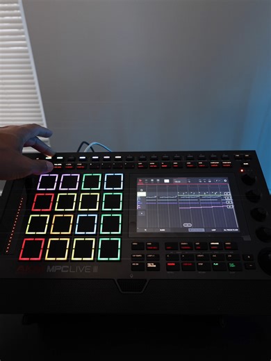 Creando Ritmos Con Clips en MPC Live 3