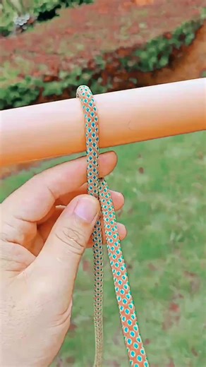 Pig Hoof Locking Knot - Easy DIY Lashing Tips and Rope Knot Ideas