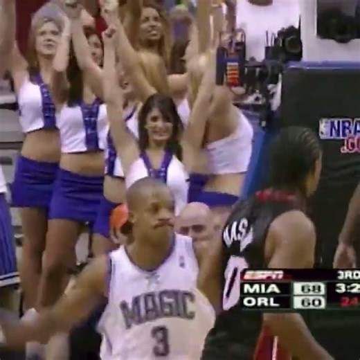 ORLANDO MAGIC GUARD STEVE FRANCIS DRIVES TO THE BASKET FOR THE DUNK vs. MIAMI HEAT #shorts #NBA