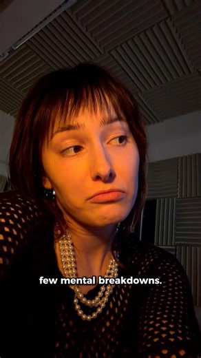 independent artist = everything is low budget 😀 #musicvideo #independentartist #popmusic #newmusic