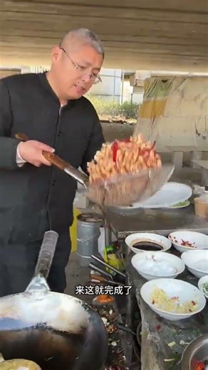 5 Yuan Fried Small River Shrimp: Brother Cui's Simple Delight