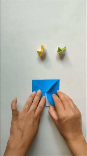 Fold a cute Origami Hat in just 1 minute!