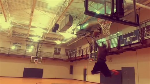 Stop playin’ now, I can still bang on’em lol #basketball #ballislife🏀 #hooping #over30club #sport #slamdunk